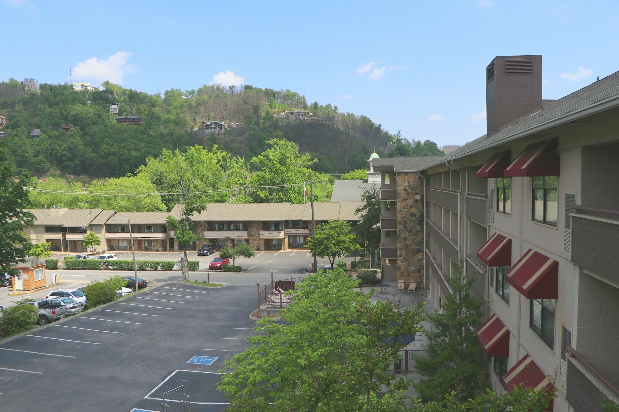 Howard Johnson By Wyndham Downtown Gatlinburg Eksteriør billede